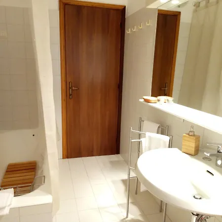 A Due Passi Guest house Bergamo